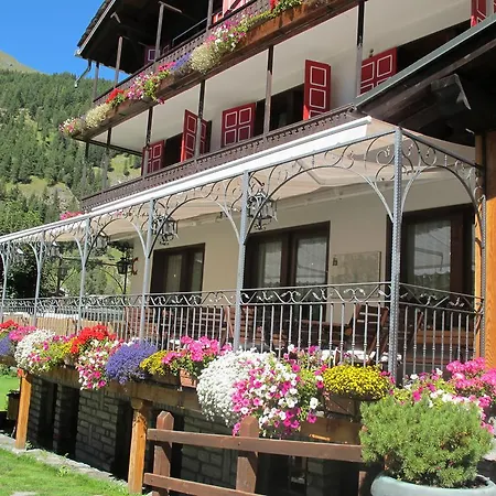 Castor 3* Champoluc