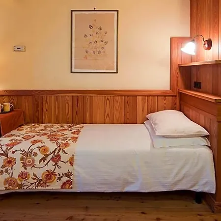 Hotel Castor